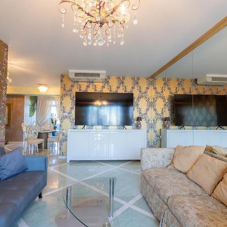 Royal Suites Whith Free Parking Riga Eksteriør billede