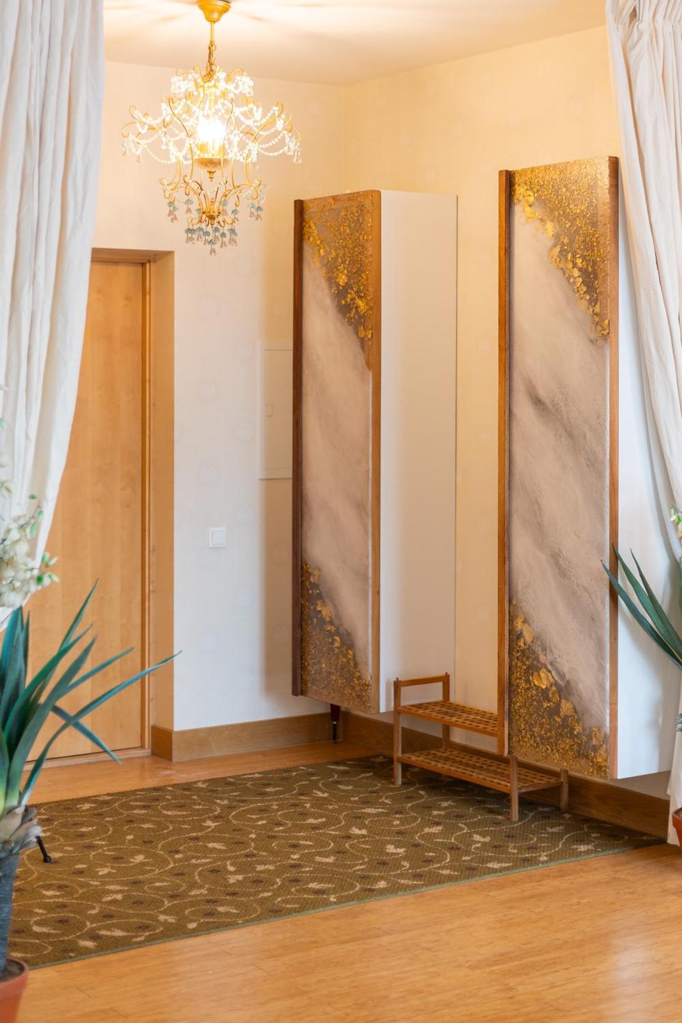 Royal Suites Whith Free Parking Riga Eksteriør billede