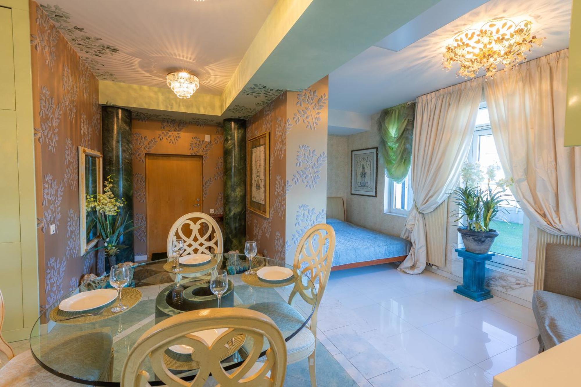 Royal Suites Whith Free Parking Riga Eksteriør billede
