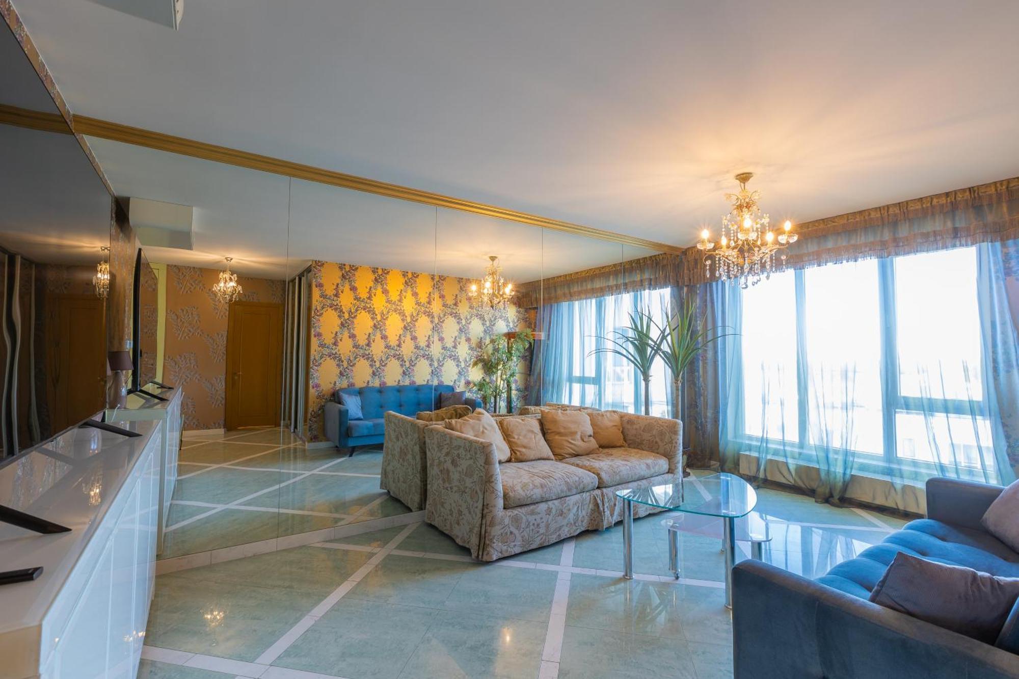 Royal Suites Whith Free Parking Riga Eksteriør billede